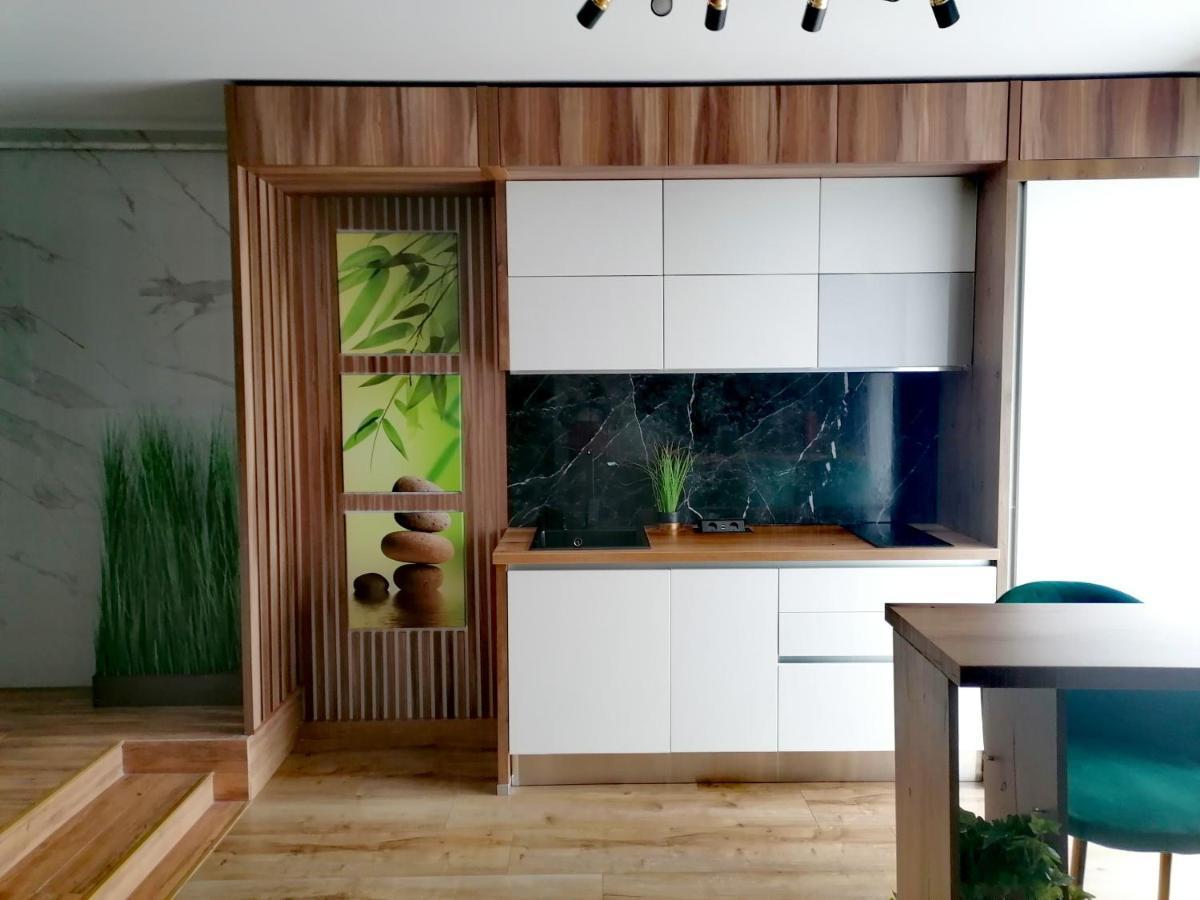 Jacuzzi Apartment بايا ماري المظهر الخارجي الصورة